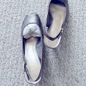 Alex Marie Gray heels 👠